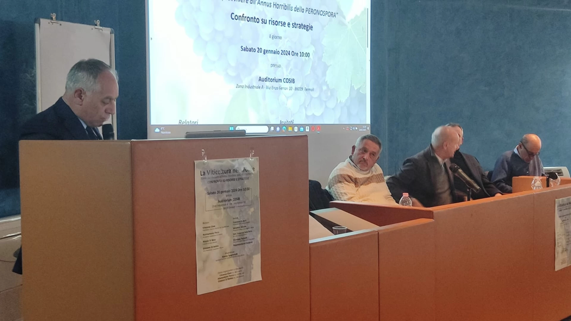 Peronospora, Sottosegretario Niro a convegno con operatori: "Danni ingenti, presto nuovo confronto per studiare soluzioni"